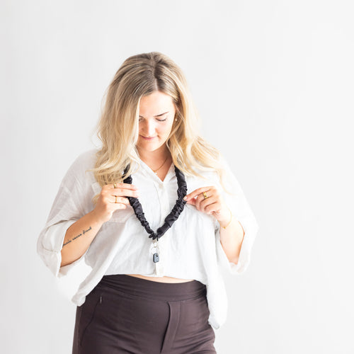 black | black Grunchy Short2