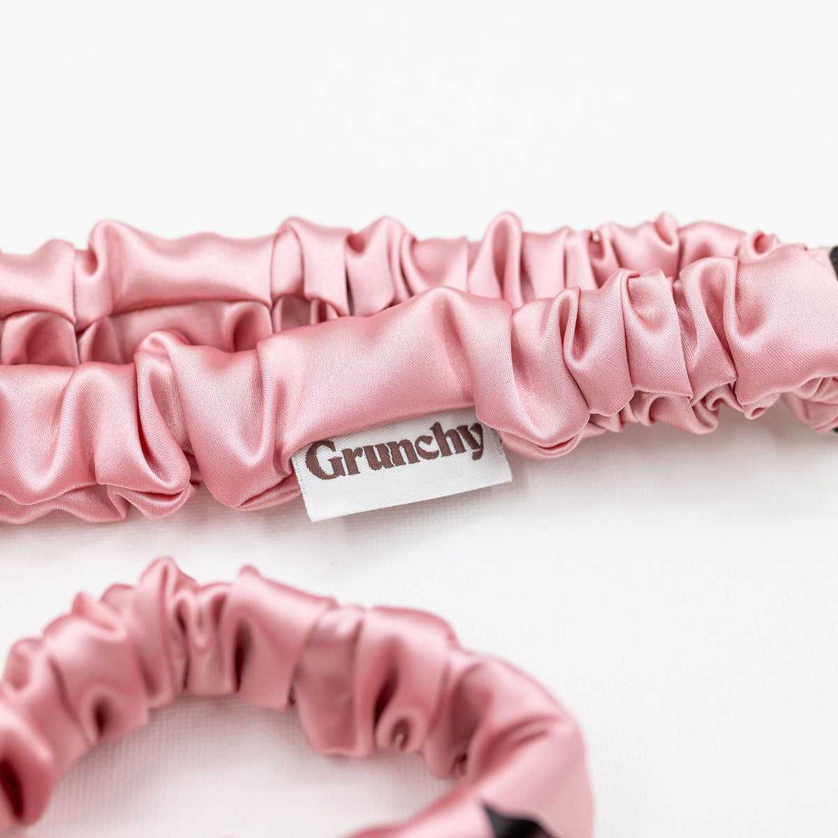 Pink | Pink Grunchy2 detail